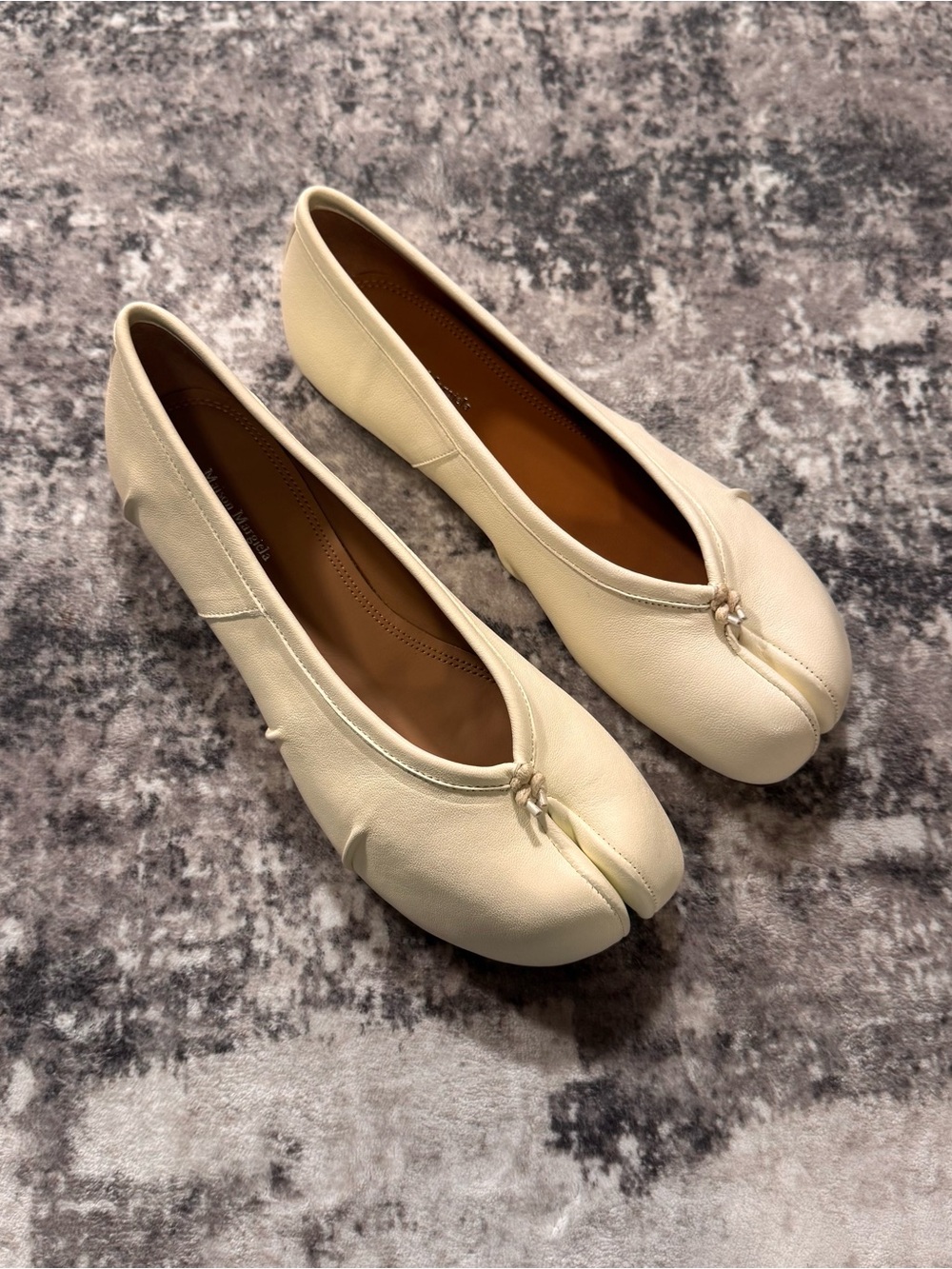 Maison Margiela Women’s White Tabi Leather Ballet Flats SIZE EU 38 US 8 - Picture 3 of 8